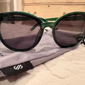 SOJOS Green Transparent Oversized Sunglasses | UV400 | Like New